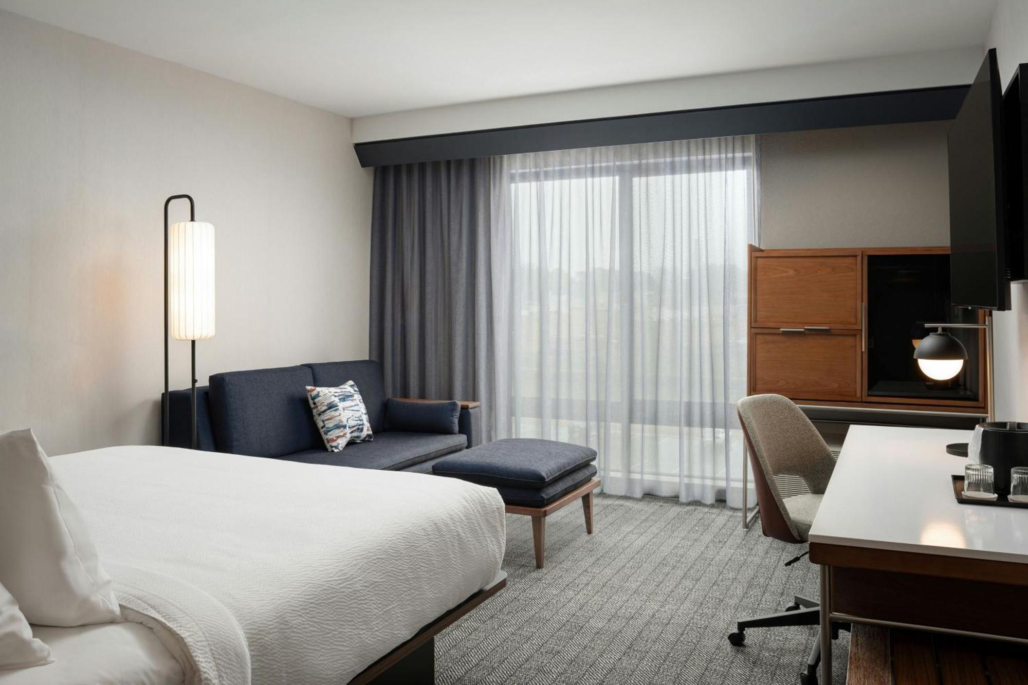 Готель Courtyard By Marriott Cleveland Tn Екстер'єр фото